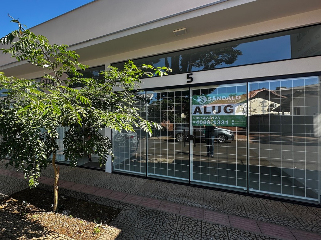Sala Comercial para locacao no Distrito de Iguatemi (iguatemi) em Maringa com 48m² por R$ 1.430,00