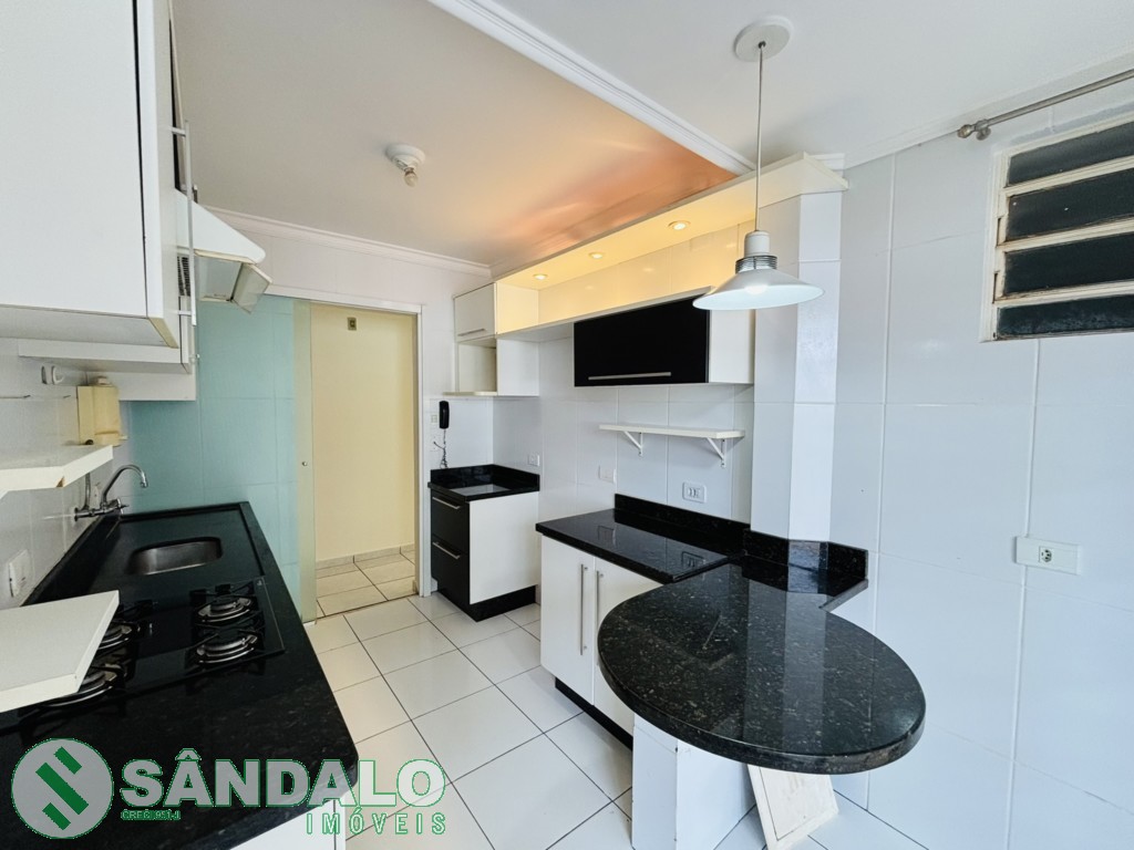 Apartamento para locacao no Jardim Novo Horizonte em Maringa com 105,14m² por R$ 2.640,00