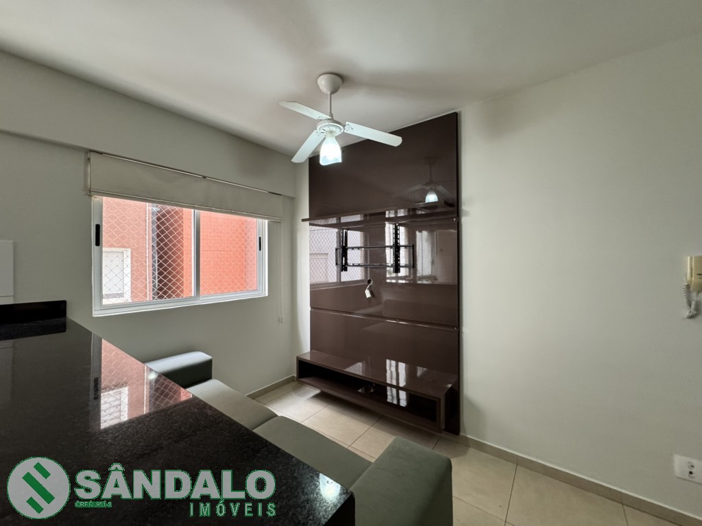 Apartamento para locacao no Zona 03 em Maringa com 0m² por R$ 2.530,00