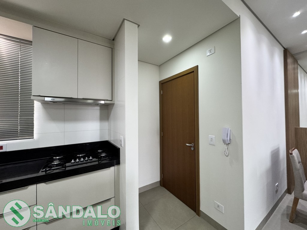 Apartamento para locacao no Zona 07 em Maringa com 169,81m² por R$ 6.050,00