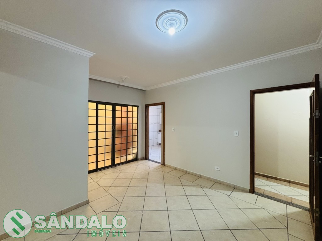 Apartamento para locacao no Parque Residencial Cidade Nova em Maringa com 0m² por R$ 2.420,00