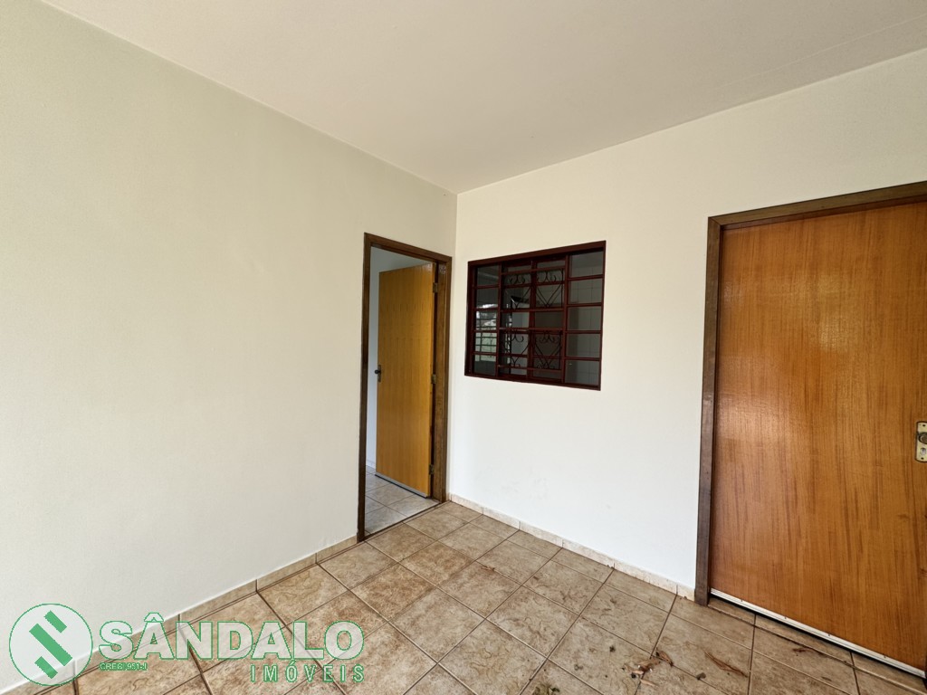 Casa para locacao no Vila Marumby em Maringa com 100m² por R$ 2.640,00