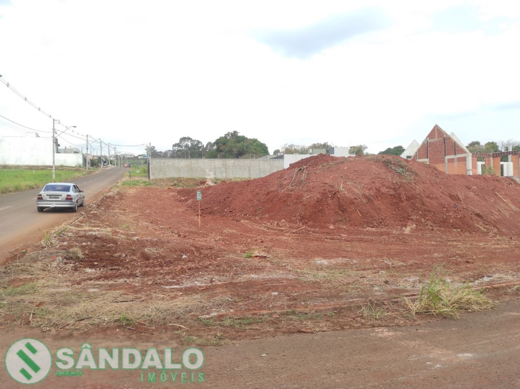 Terreno para venda no Jardim das Flores em Maringa com 585,78m² por R$ 250.000,00