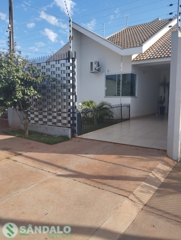 Foto de Casa em MARINGA - PR