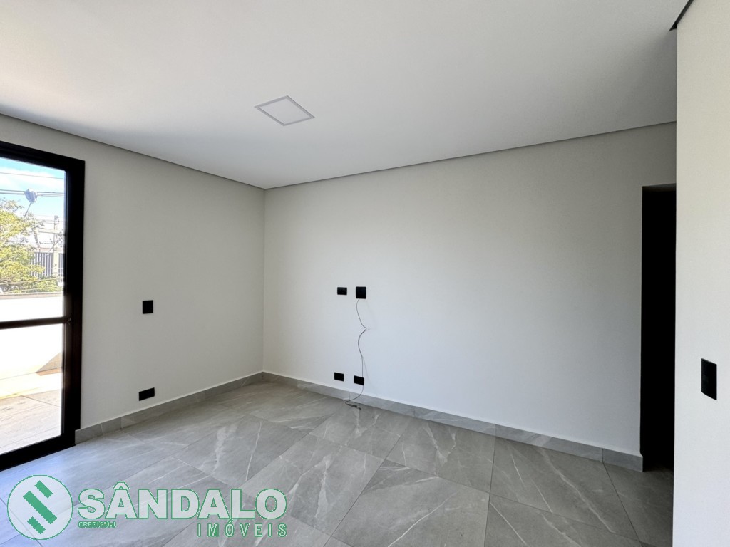 Apartamento para locacao no Parque Industrial em Maringa com 0m² por R$ 2.090,00