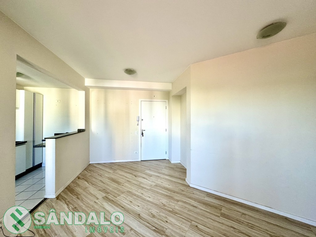 Apartamento para locacao no Chacara Paulista em Maringa com 119m² por R$ 2.970,00