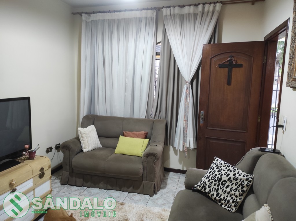 Casa para venda no Parque Residencial Cidade Nova em Maringa com 188m² por R$ 560.000,00