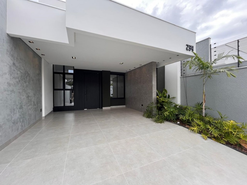 Casa para venda no Jardim Alvorada em Maringa com 244m² por R$ 780.000,00