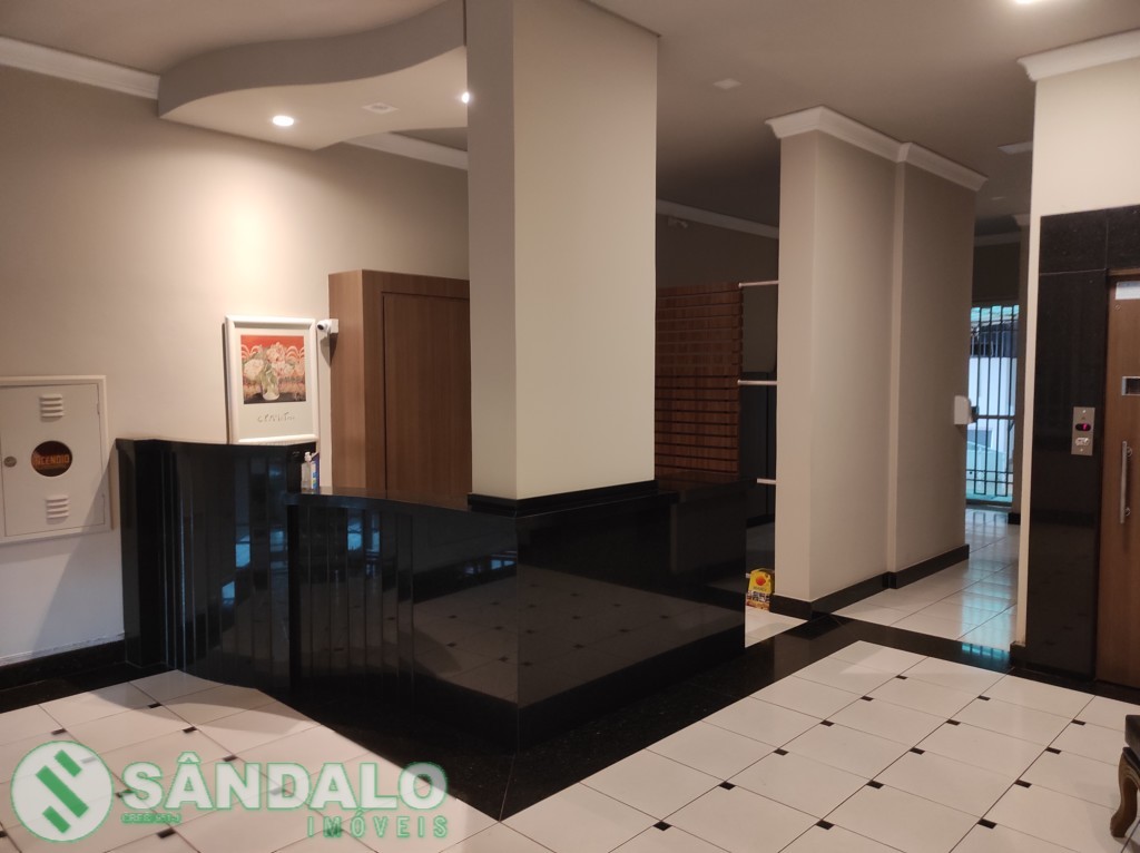 Apartamento para venda no Zona 01 em Maringa com 212,48m² por R$ 595.000,00