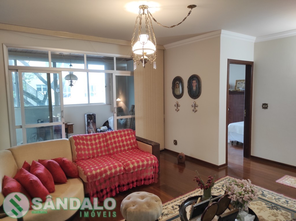 Apartamento para venda no Zona 01 em Maringa com 212,48m² por R$ 595.000,00