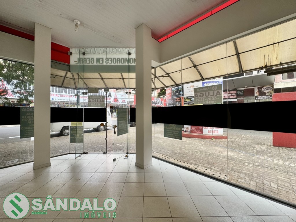 Sala Comercial para locacao no Zona 01 em Maringa com 35,83m² por R$ 2.420,00