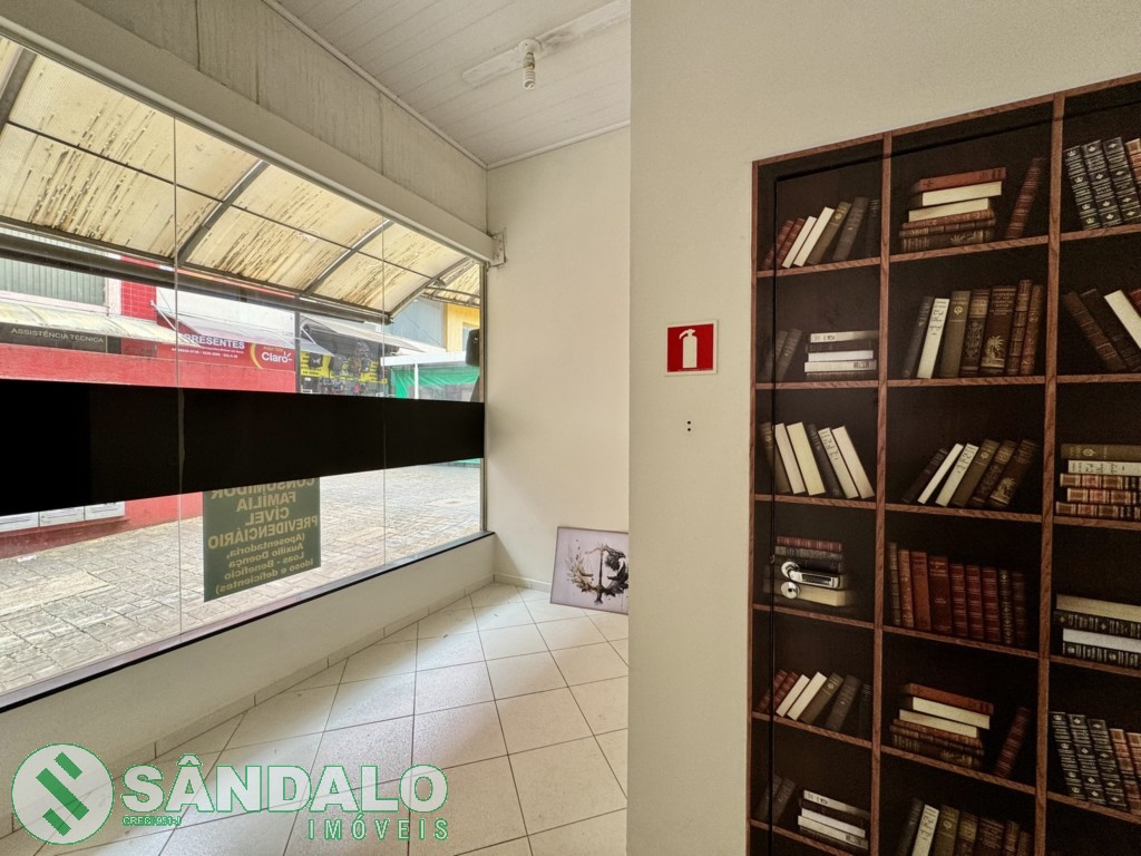 Sala Comercial para locacao no Zona 01 em Maringa com 35,83m² por R$ 2.420,00