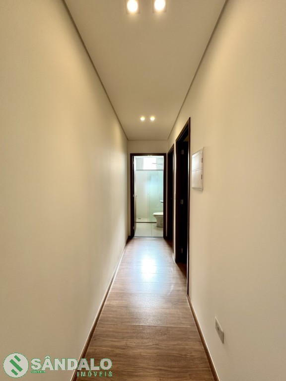 Apartamento para locacao no Jardim Santa Rosa em Maringa com 84m² por R$ 2.310,00