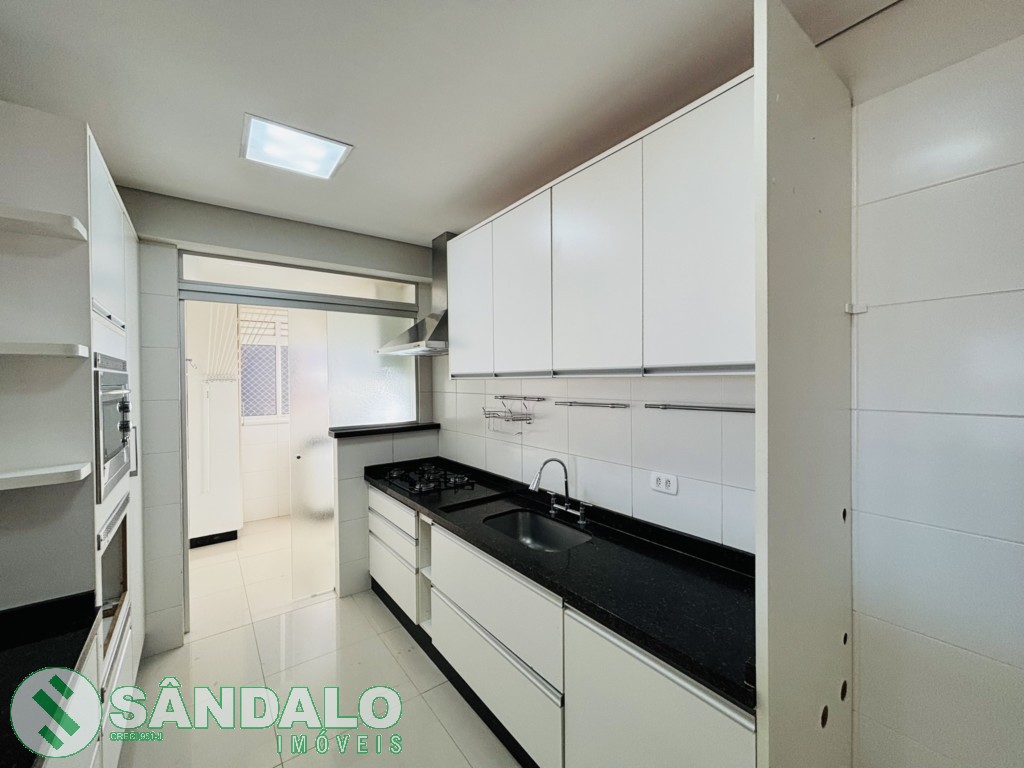 Apartamento para locacao no Vila Bosque em Maringa com 144,65m² por R$ 4.070,00