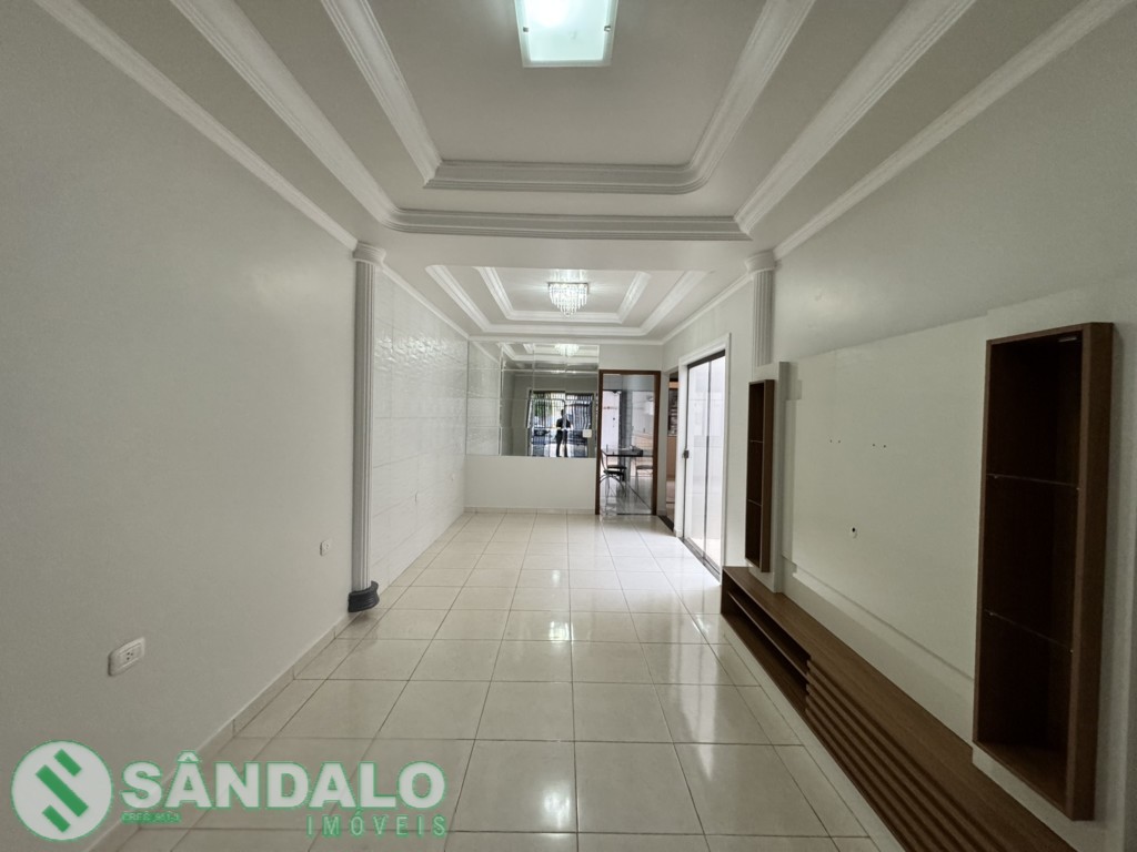 Casa para venda no Jardim Monte Rei em Maringa com 150m² por R$ 490.000,00