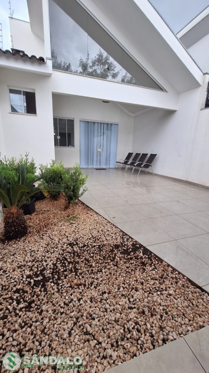Casa para venda no Jardim Monte Rei em Maringa com 150m² por R$ 450.000,00
