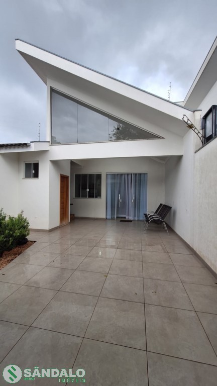 Casa para venda no Jardim Monte Rei em Maringa com 150m² por R$ 450.000,00