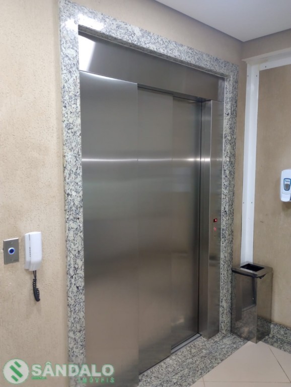 Apartamento para venda no Jardim America em Maringa com 81,24m² por R$ 250.000,00
