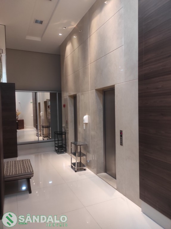 Apartamento para venda no Zona 01 em Maringa com 201,77m² por R$ 750.000,00