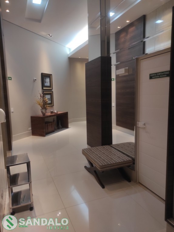 Apartamento para venda no Zona 01 em Maringa com 201,77m² por R$ 750.000,00