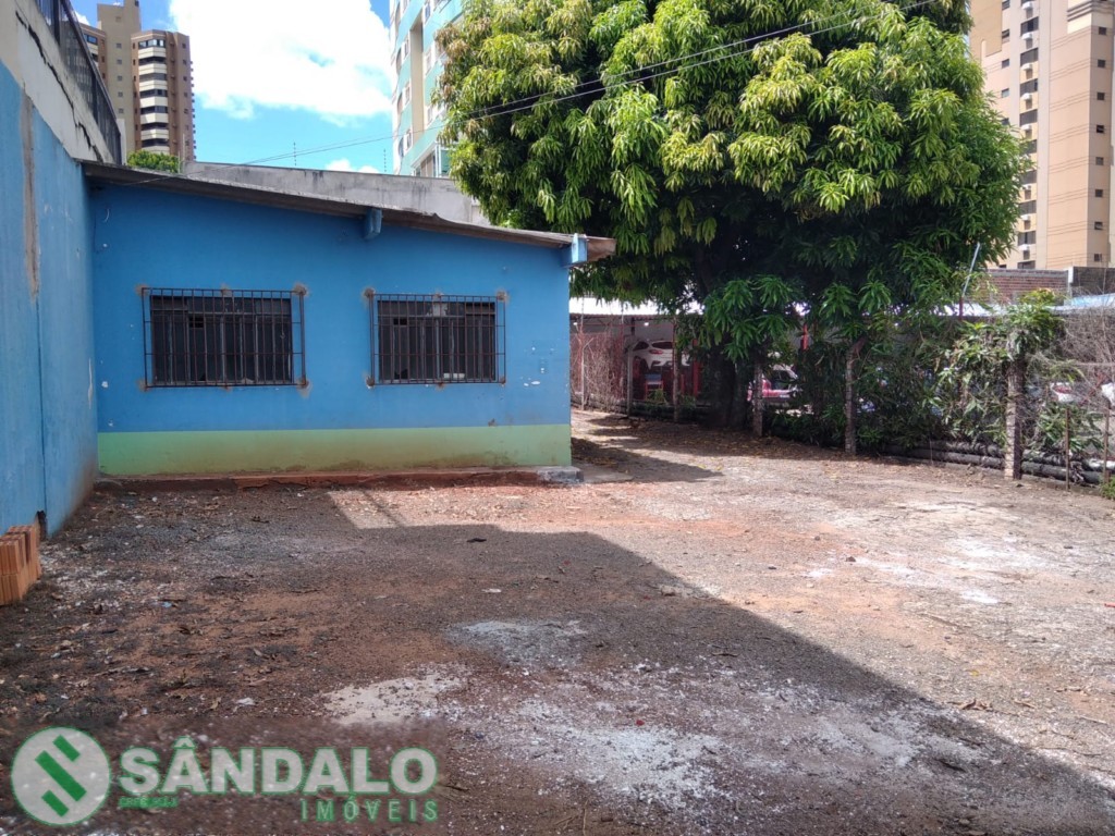 Terreno para venda no Zona 07 em Maringa com 402m² por R$ 1.150.000,00