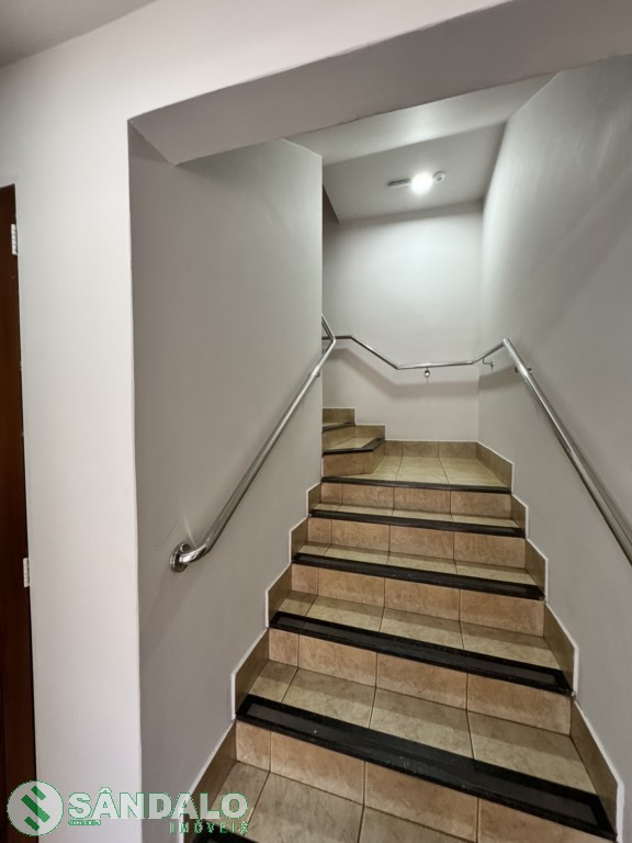 Apartamento para locacao no Zona 03 em Maringa com 75,45m² por R$ 1.540,00