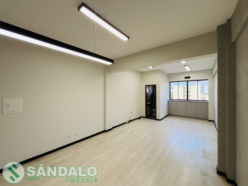 Sala Comercial para locacao no Zona 01 em Maringa com 0m² por R$ 1.320,00