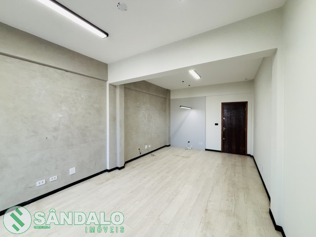 Sala Comercial para locacao no Zona 01 em Maringa com 0m² por R$ 1.320,00