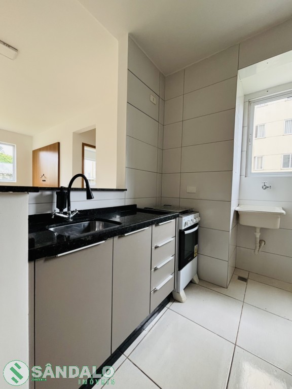 Apartamento para locacao no Zona 08 em Maringa com 0m² por R$ 3.080,00