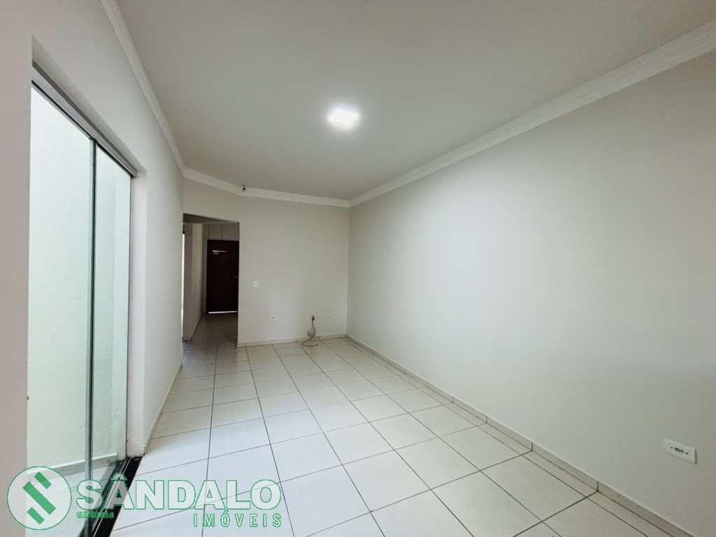 Casa para locacao no Jardim Paulista em Maringa com 0m² por R$ 2.090,00