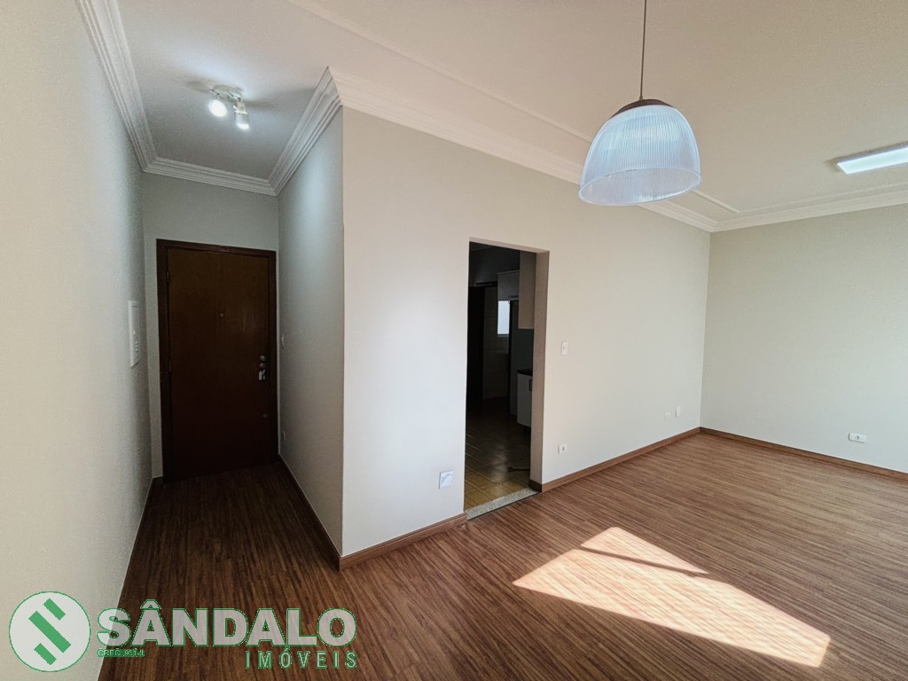 Apartamento para locacao no Zona 07 em Maringa com 0m² por R$ 1.980,00