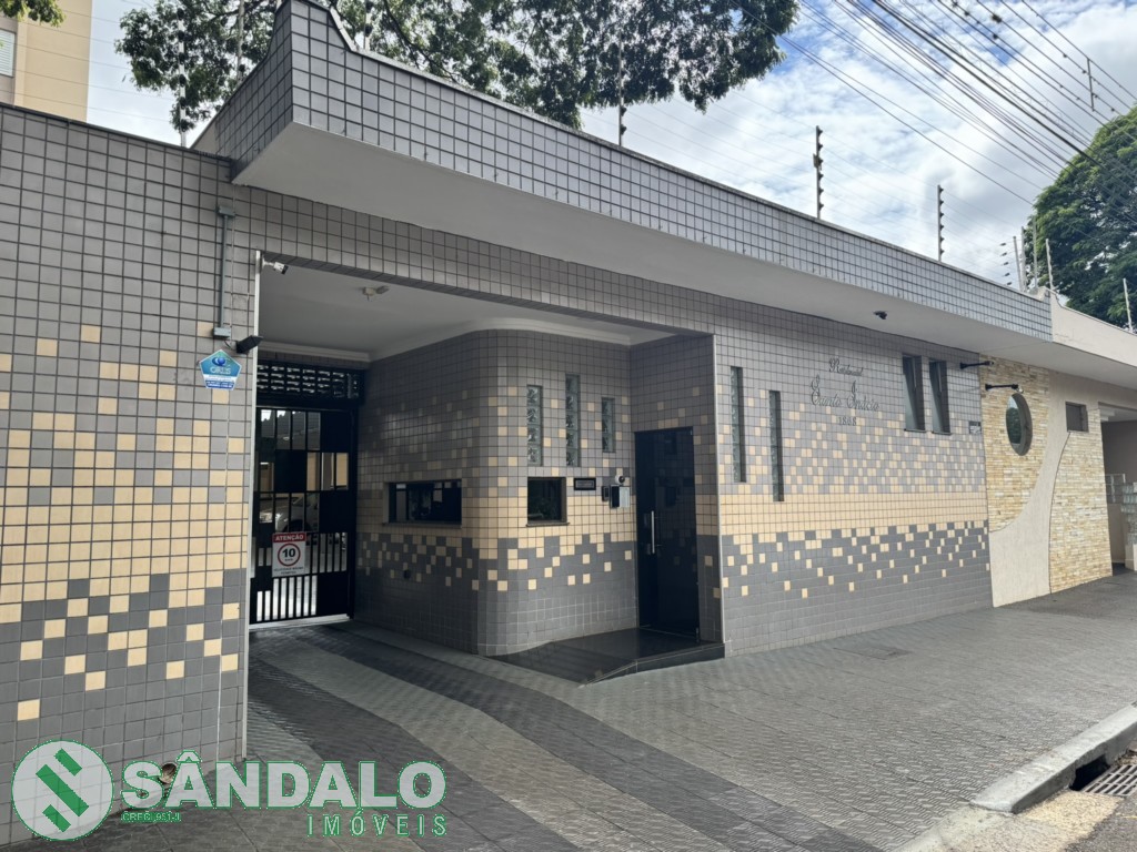 Apartamento para locacao no Zona 03 em Maringa com 88,36m² por R$ 1.760,00