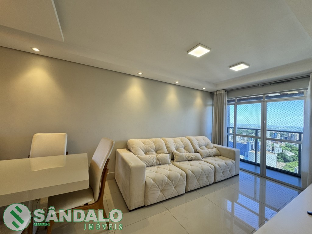 Apartamento para locacao no Zona 07 em Maringa com 330m² por R$ 6.050,00