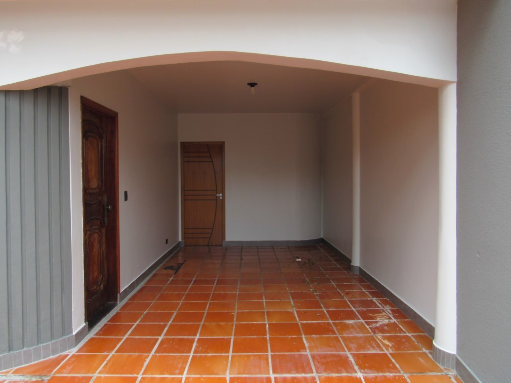 Casa para locacao no Vila Morangueira em Maringa com 262,5m² por R$ 2.750,00