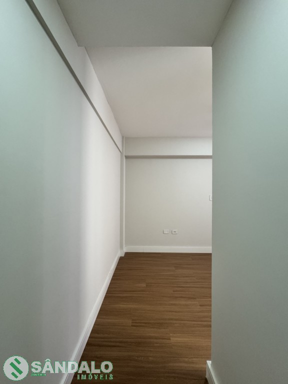 Apartamento para locacao no Vila Vardelina em Maringa com 0m² por R$ 1.980,00