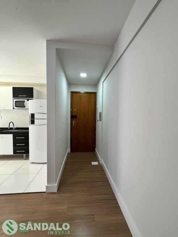 Apartamento para locacao no Vila Vardelina em Maringa com 0m² por R$ 1.980,00