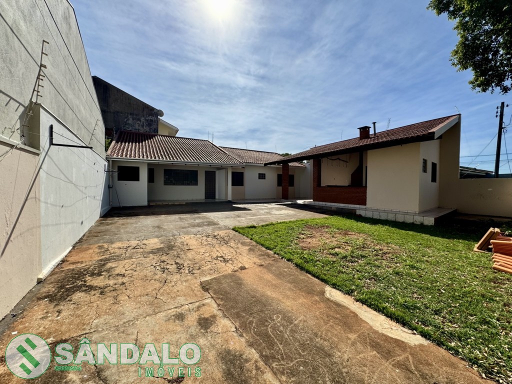 Casa para locacao no Jardim Santa Rosa em Maringa com 0m² por R$ 1.980,00