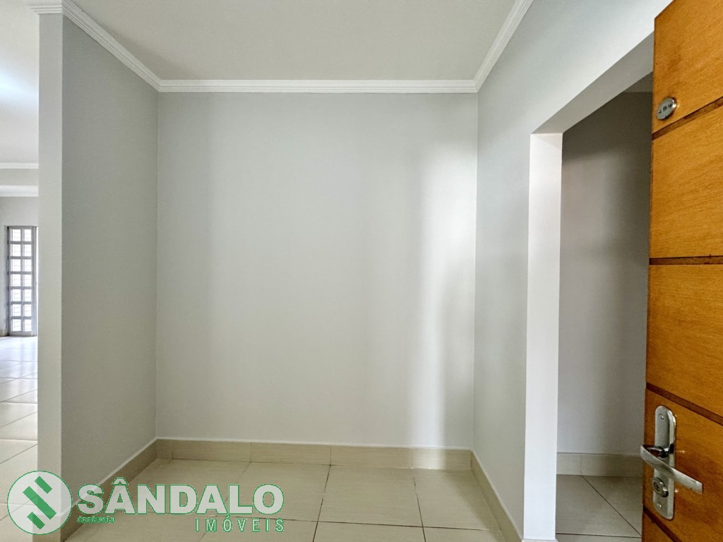 Sobreloja para locacao no Vila Marumby em Maringa com 0m² por R$ 2.860,00