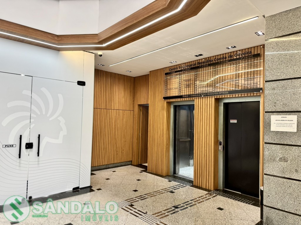 Sala Comercial para locacao no Zona 01 em Maringa com 0m² por R$ 1.210,00