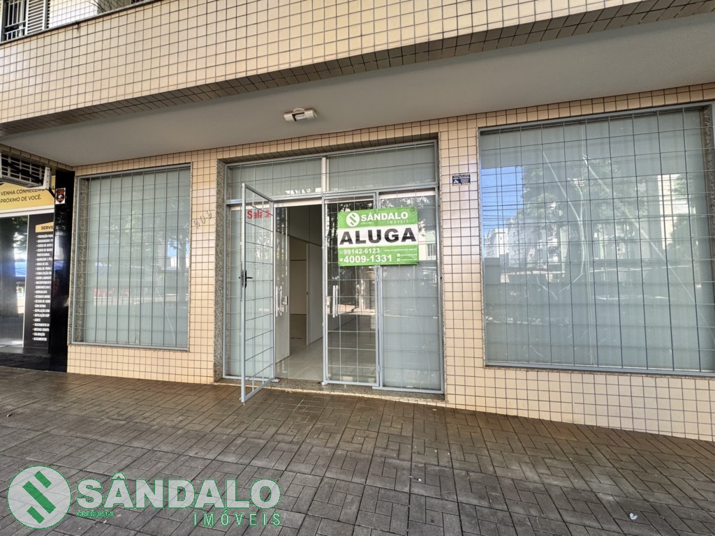 Sala Comercial para locacao no Jardim Tabaete em Maringa com 0m² por R$ 2.860,00