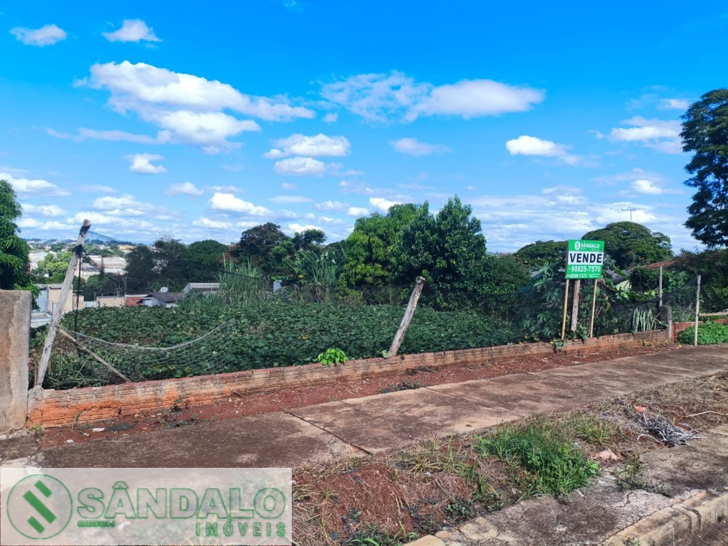 Terreno para venda no Jardim Alvorada em Maringa com 450m² por R$ 239.000,00