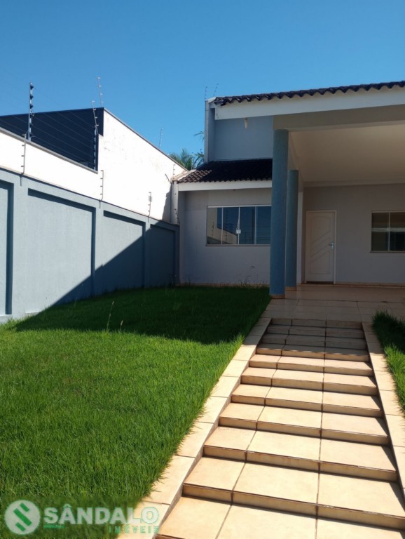 Casa para venda no Jardim Italia em Maringa com 305m² por R$ 700.000,00