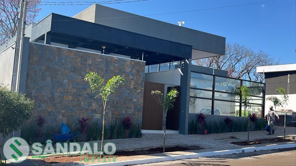 Casa para venda no Jardim Munique em Maringa com 285m² por R$ 980.000,00