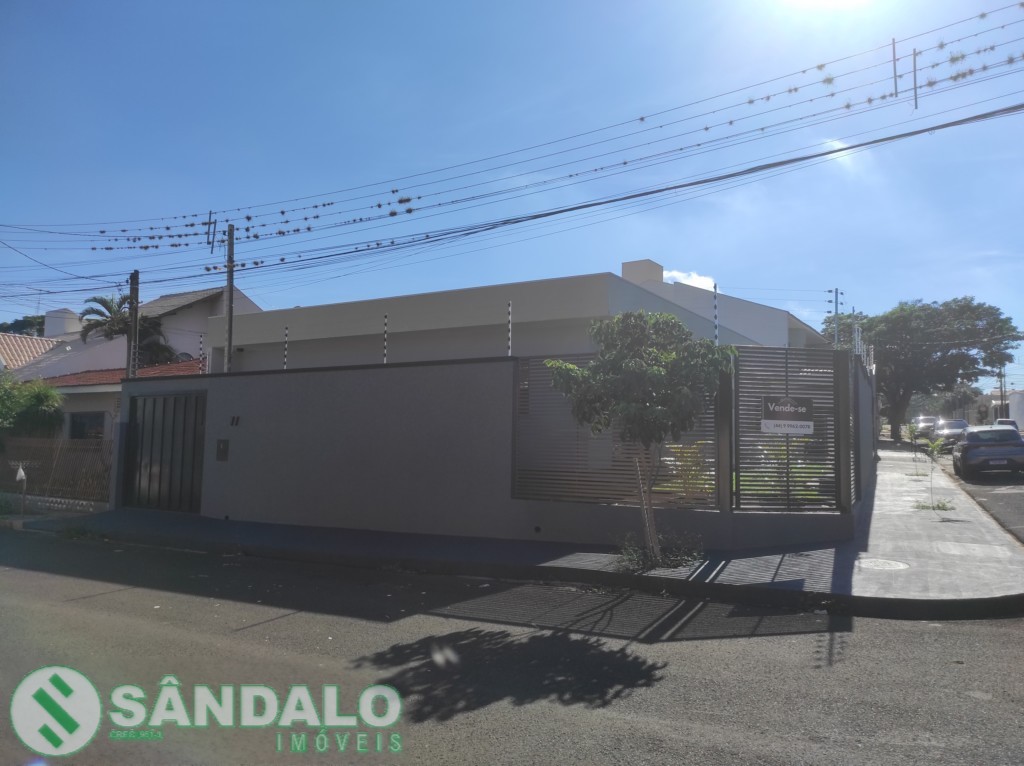 Casa para venda no Jardim America em Maringa com 400m² por R$ 1.400.000,00