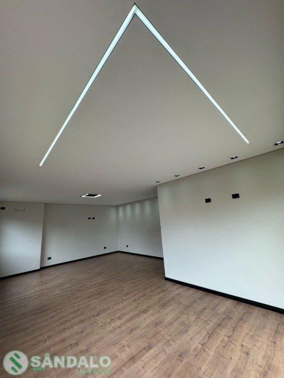 Casa para venda no Jardim America em Maringa com 400m² por R$ 1.400.000,00