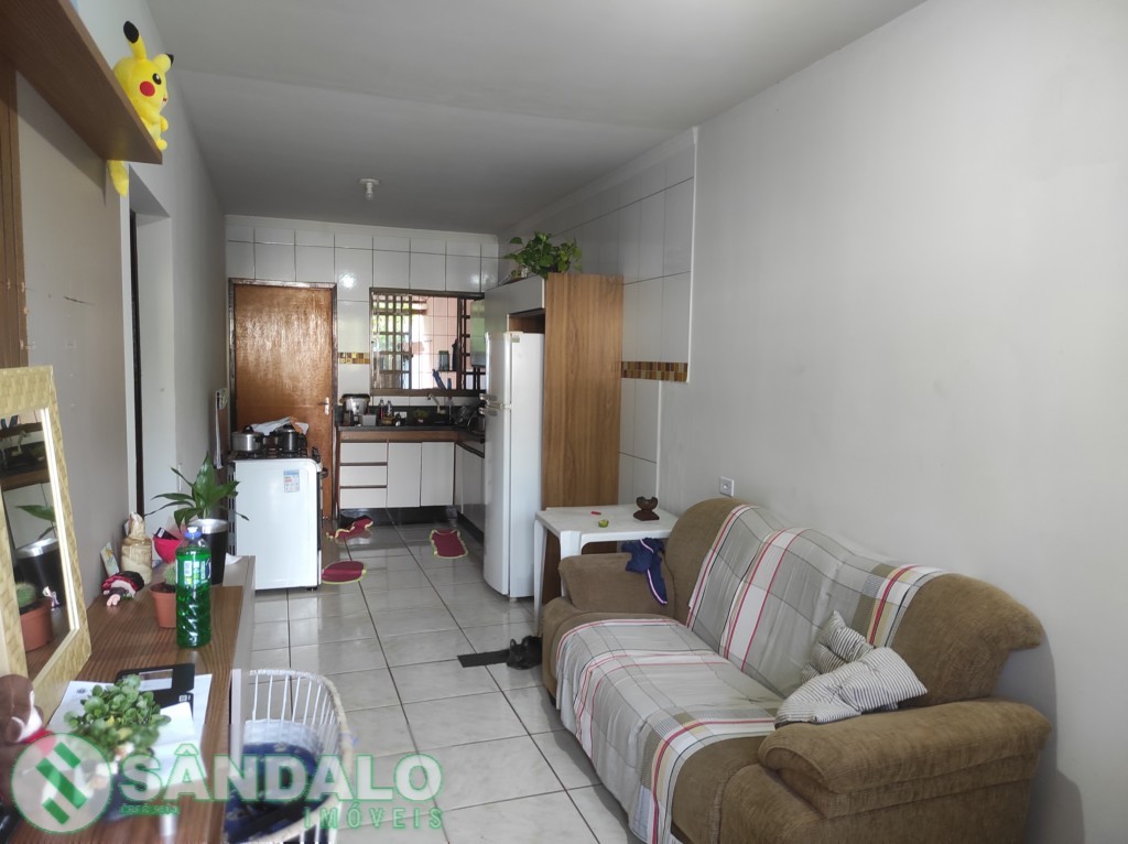 Casa para venda no Jardim Universal em Sarandi com 125m² por R$ 180.000,00