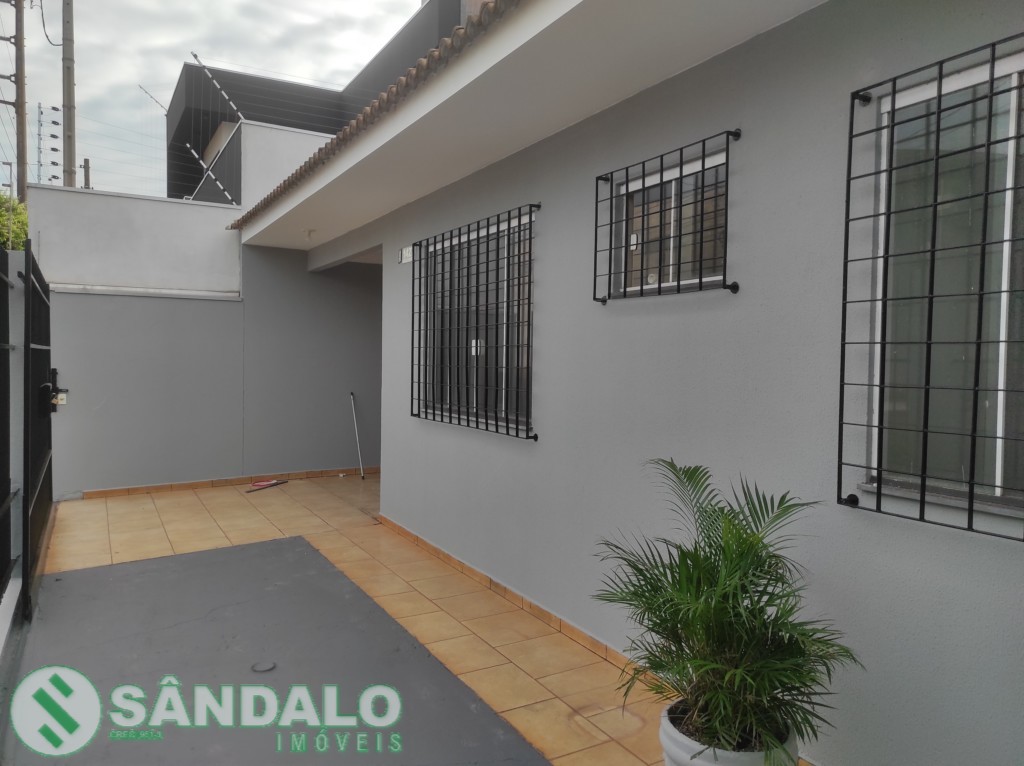Casa para venda no Jardim Tropical em Sarandi com 106,7m² por R$ 250.000,00