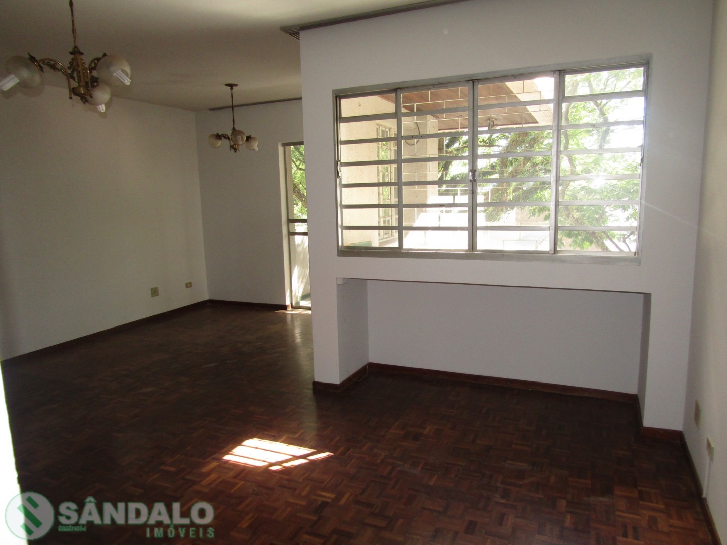 Apartamento para venda no Zona 04 em Maringa com 189,15m² por R$ 510.000,00