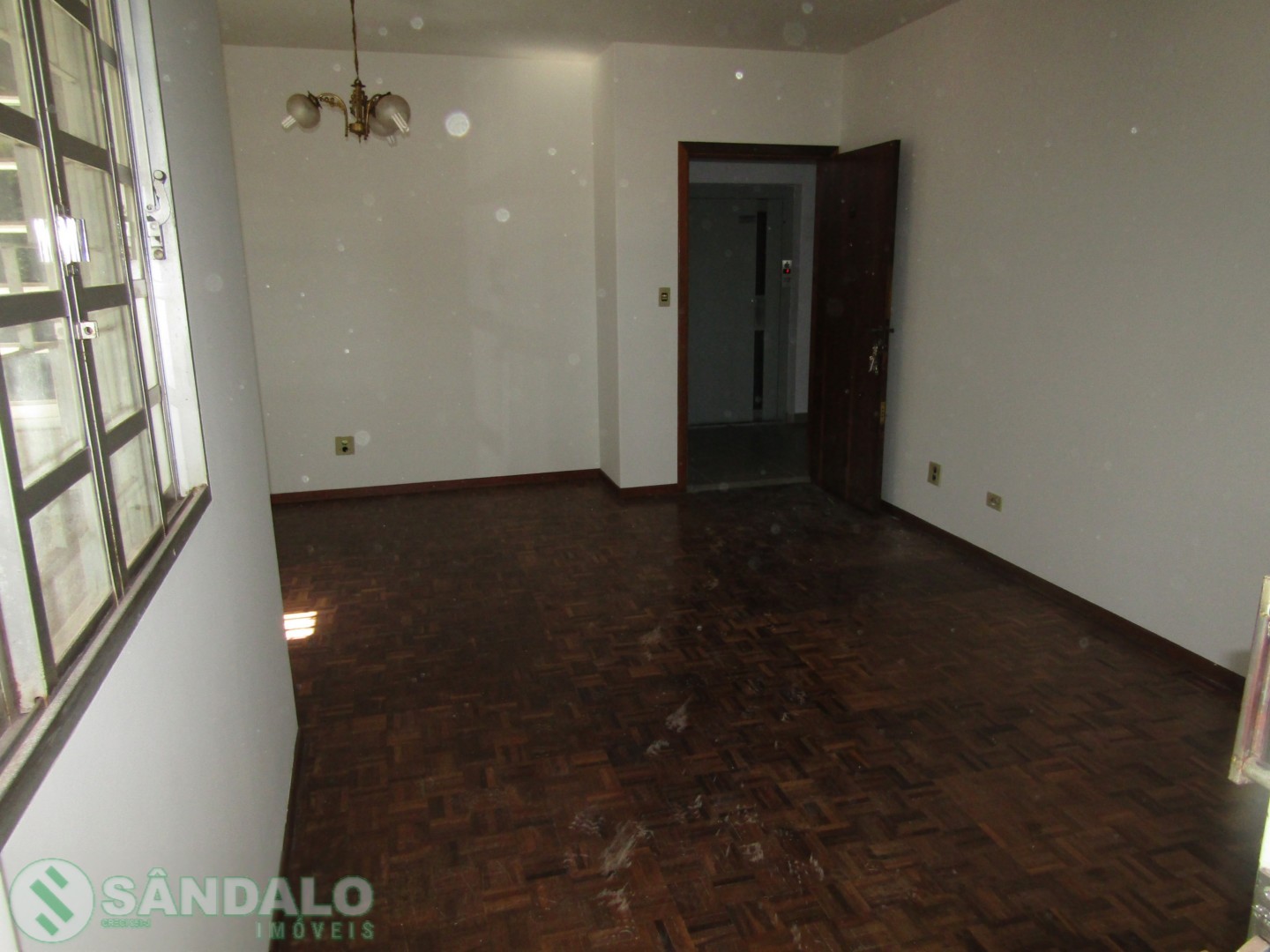 Apartamento para venda no Zona 04 em Maringa com 189,15m² por R$ 510.000,00