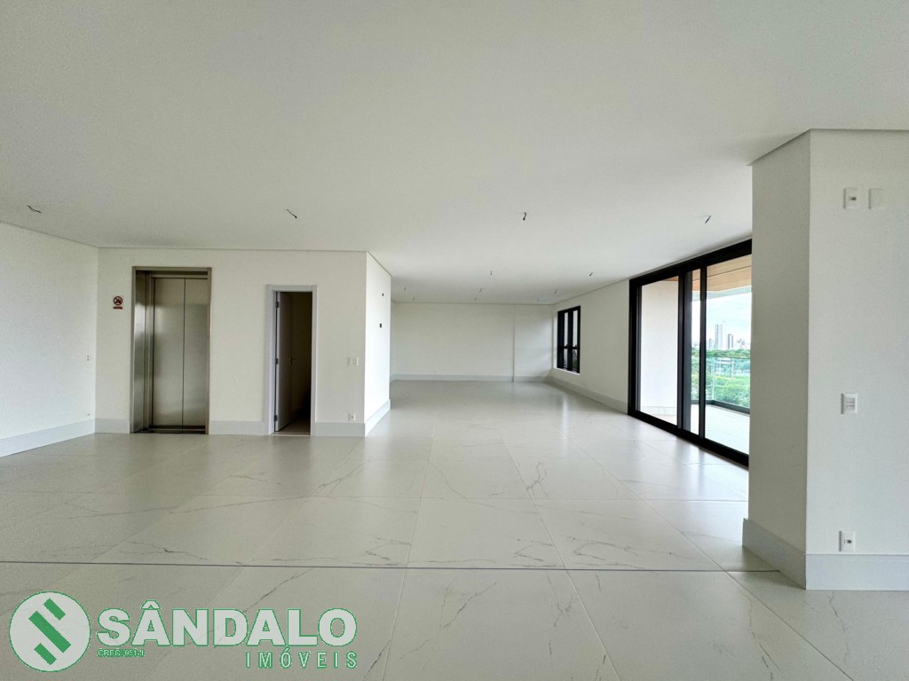 Apartamento para locacao no Zona 01 em Maringa com 398,66m² por R$ 16.500,00
